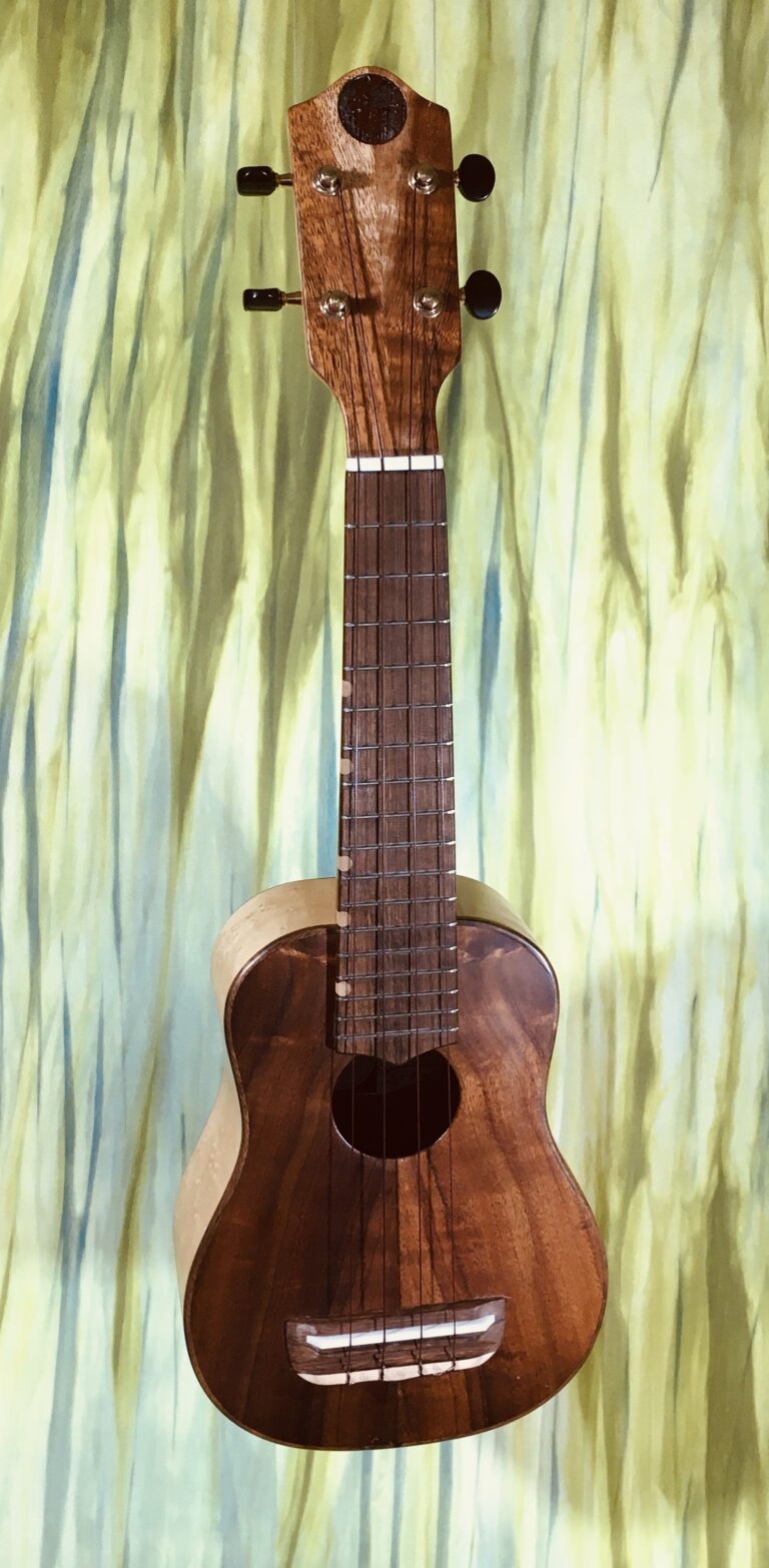 Soprano Figure Eight Mele Nahenahe